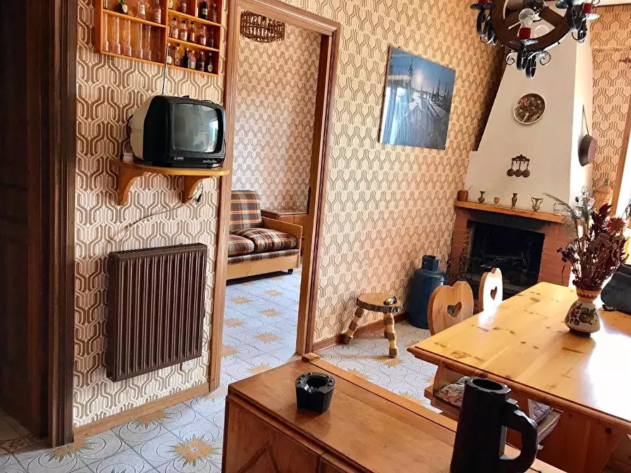 Immagine 7 di Appartamento in vendita  in piazza meo passeri a Agosta