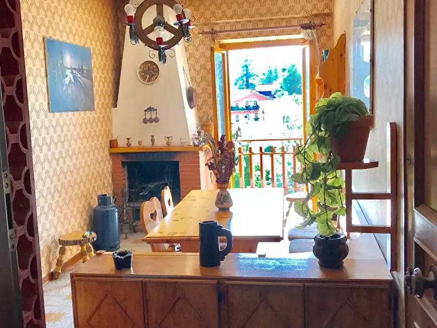 Immagine 11 di Appartamento in vendita  in piazza meo passeri a Agosta