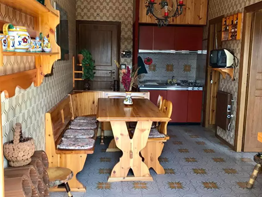 Immagine 8 di Appartamento in vendita  in piazza meo passeri a Agosta