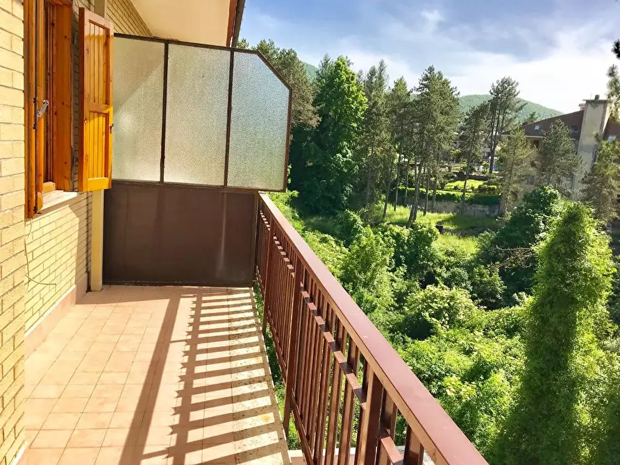 Immagine 14 di Appartamento in vendita  in piazza meo passeri a Agosta