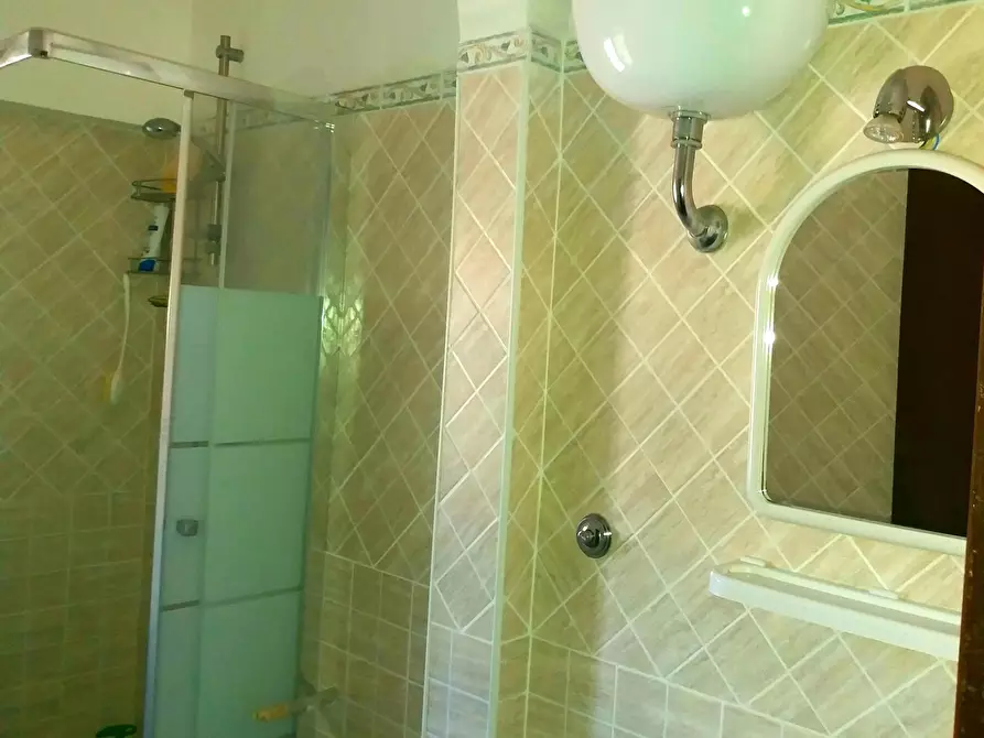 Immagine 9 di Appartamento in vendita  in LUNGOMARE DELLE SIRENE 385 a Pomezia