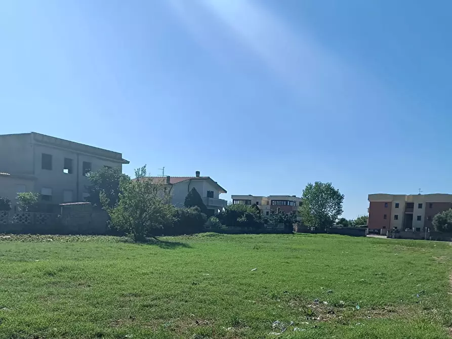 Immagine 2 di Terreno residenziale in vendita  in Via Del Cavallo Morto a Nettuno