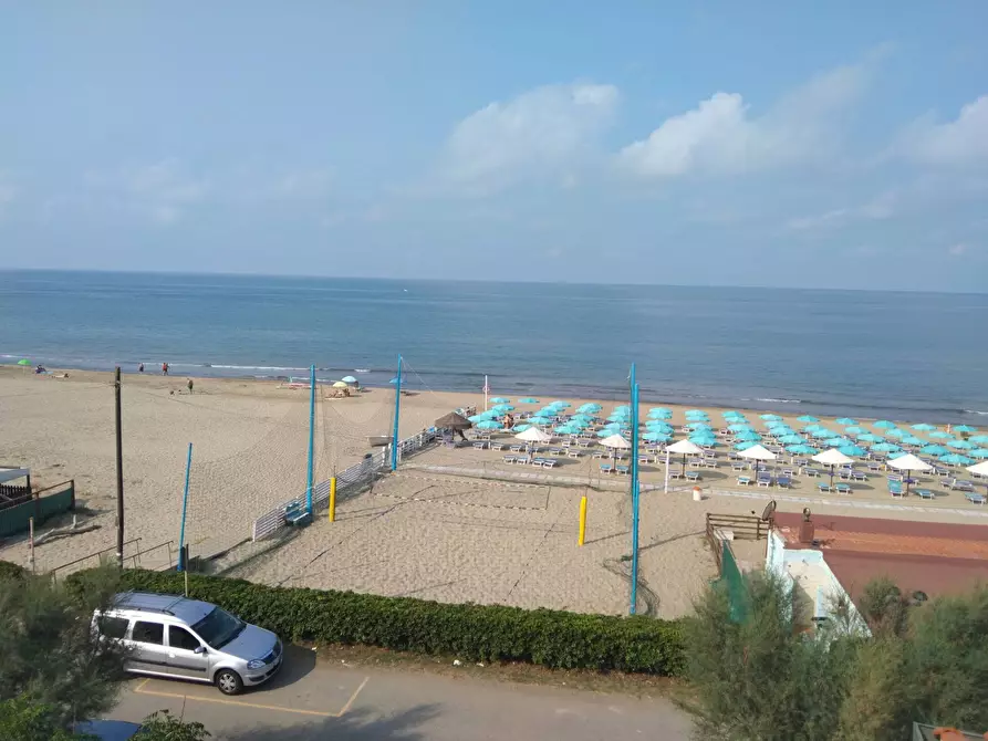 Immagine 1 di Appartamento in vendita  in via Ulisse a Ardea