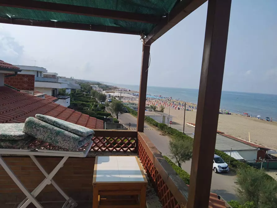 Immagine 11 di Appartamento in vendita  in via Ulisse a Ardea