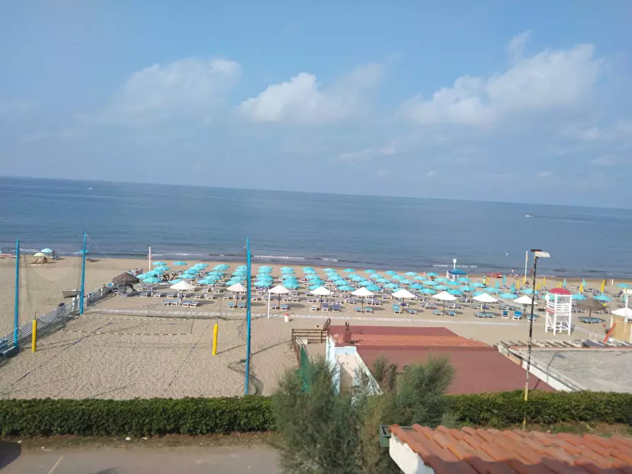 Immagine 12 di Appartamento in vendita  in via Ulisse a Ardea