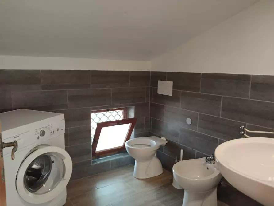 Immagine 13 di Appartamento in vendita  in via Ulisse a Ardea