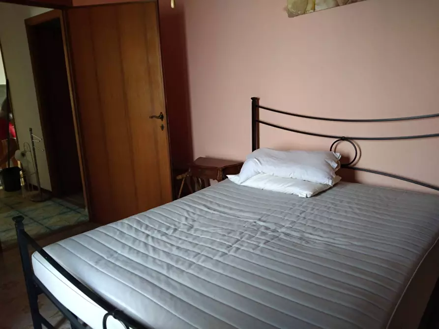 Immagine 41 di Appartamento in vendita  in via Ulisse a Ardea