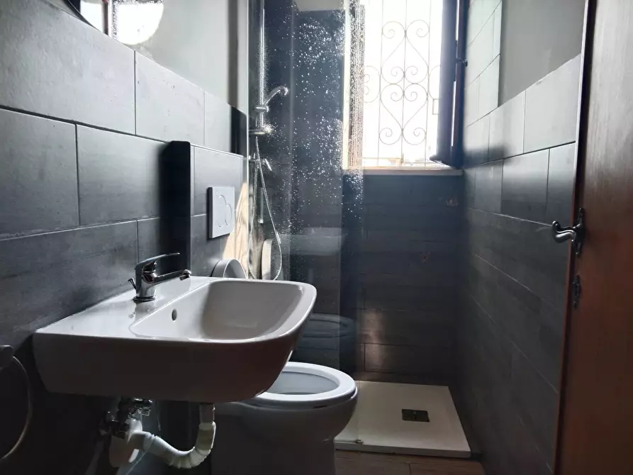 Immagine 49 di Appartamento in vendita  in via Ulisse a Ardea