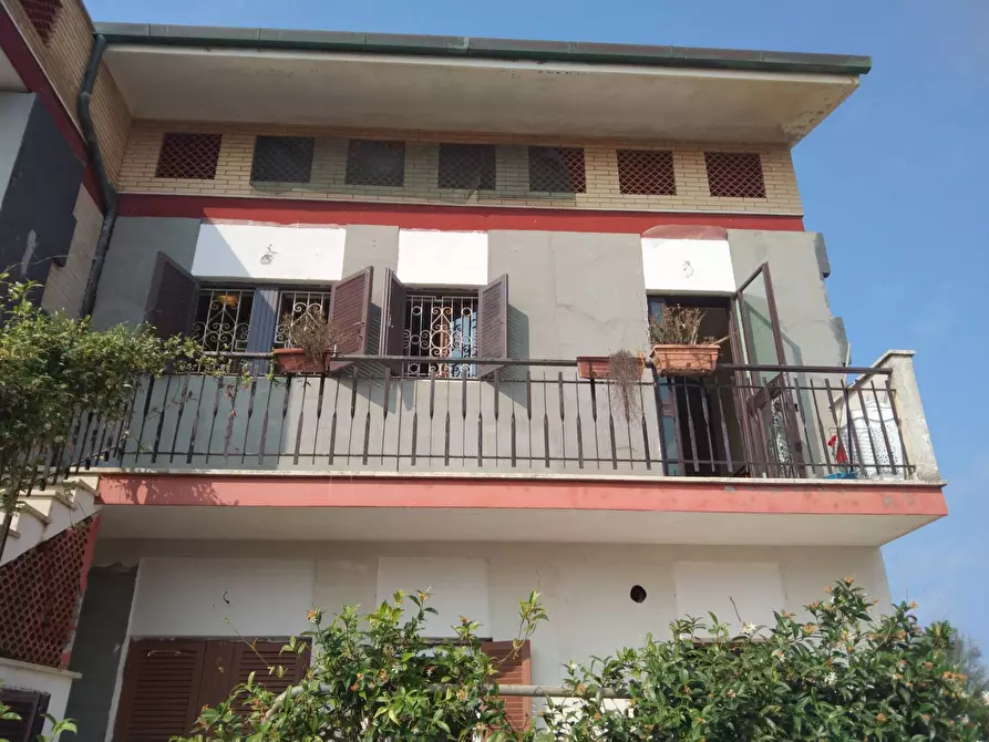 Immagine 59 di Appartamento in vendita  in via Ulisse a Ardea