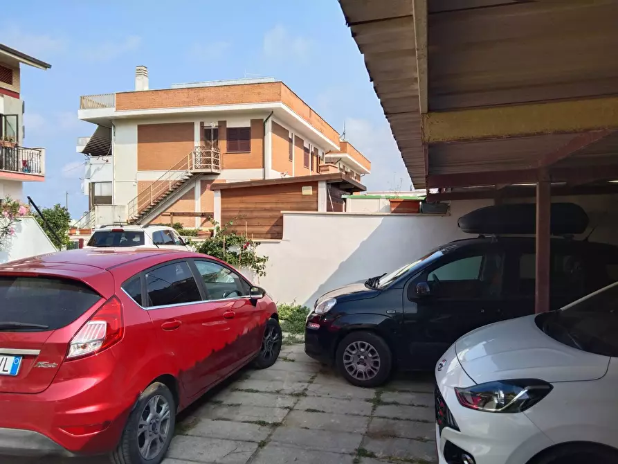 Immagine 67 di Appartamento in vendita  in via Ulisse a Ardea