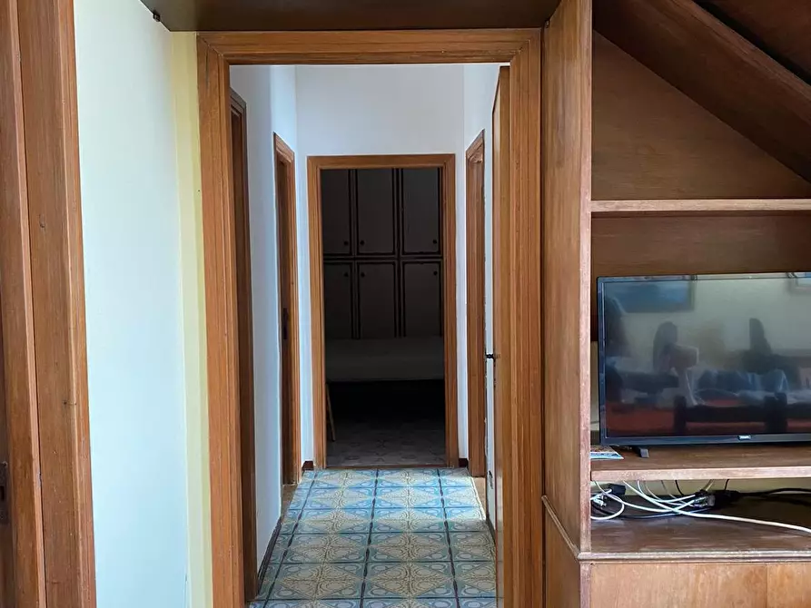 Immagine 70 di Appartamento in vendita  in via Ulisse a Ardea