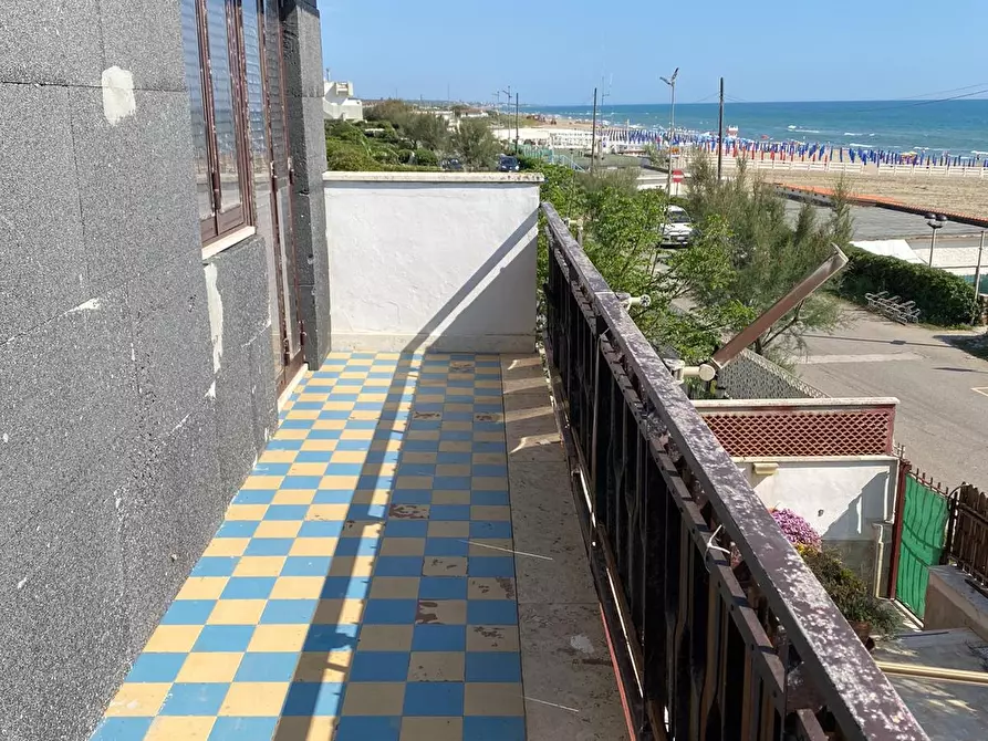 Immagine 73 di Appartamento in vendita  in via Ulisse a Ardea