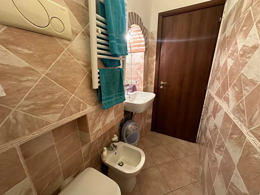 Immagine 11 di Villa in vendita  in Via Chisone a Aprilia