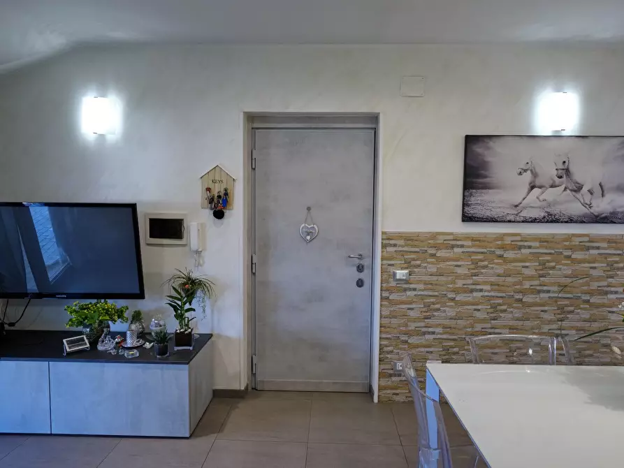 Immagine 6 di Attico in vendita  in via del cinema a Anzio