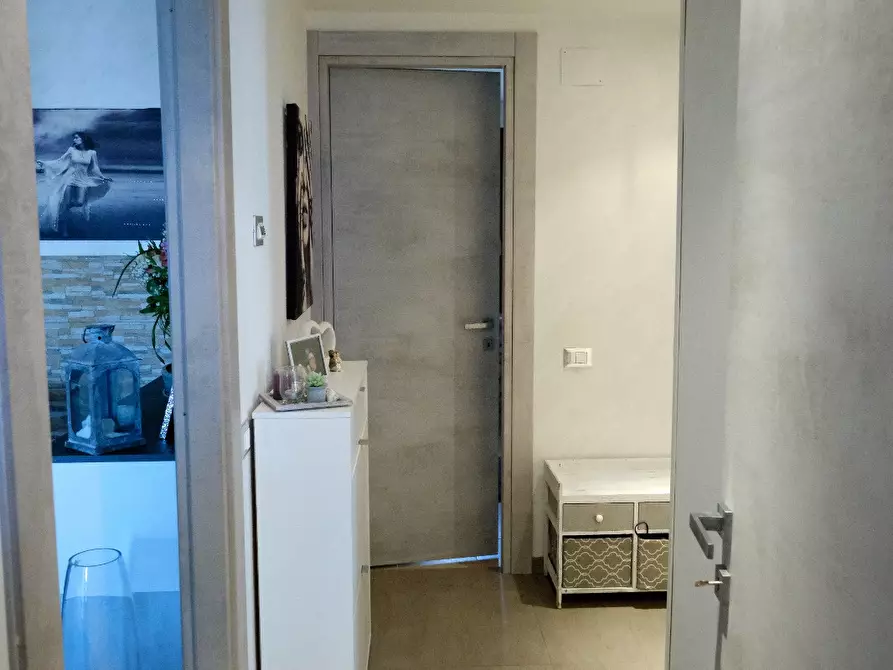 Immagine 21 di Attico in vendita  in via del cinema a Anzio