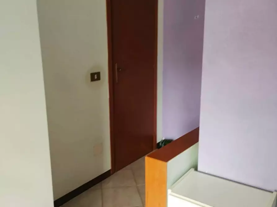 Immagine 14 di Attico in vendita  in Via Fratelli Bandiera a Pomezia