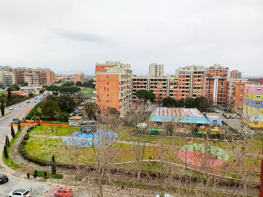 Immagine 23 di Attico in vendita  in Via Fratelli Bandiera a Pomezia