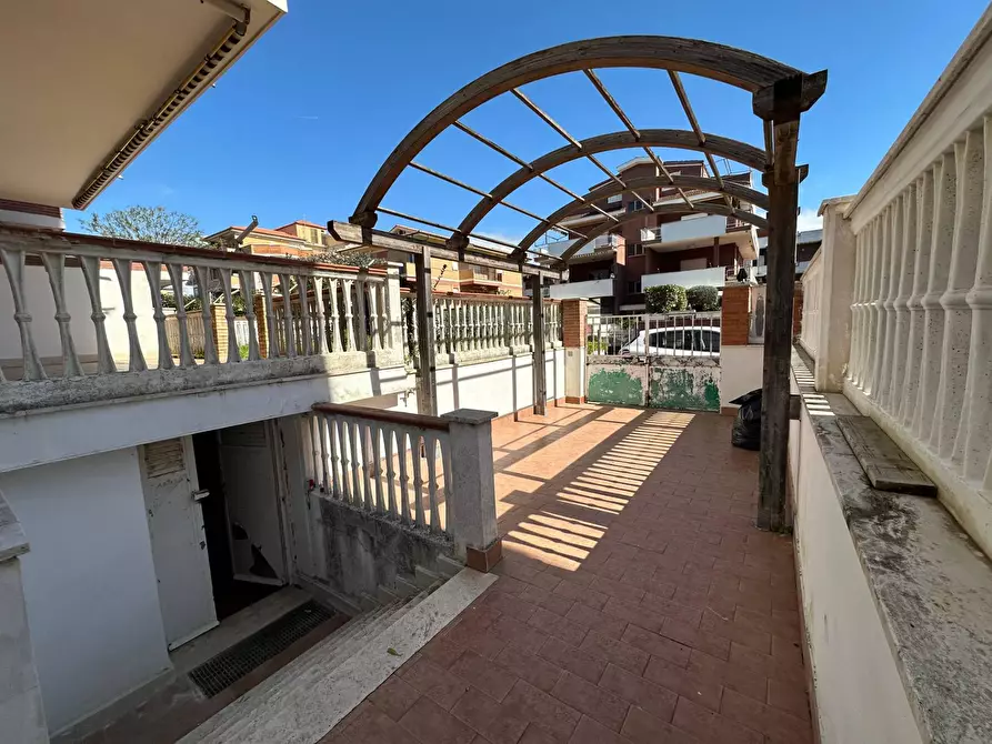 Immagine 38 di Appartamento in vendita  in via bologna a Ardea