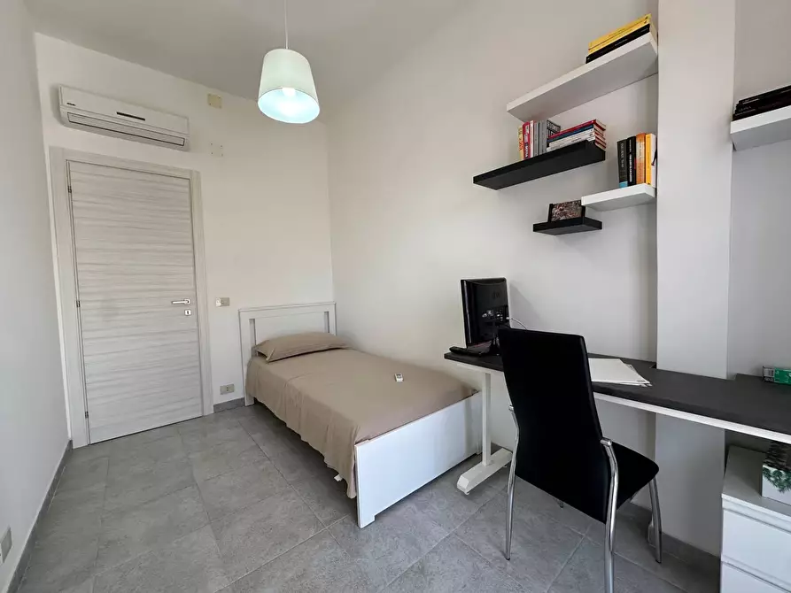 Immagine 18 di Appartamento in vendita  in via bologna a Ardea