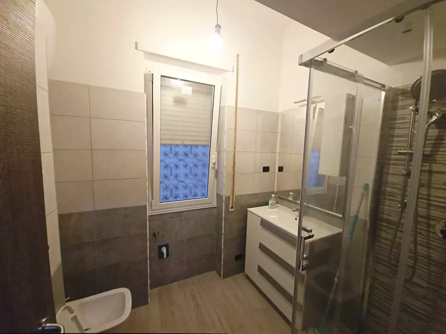 Immagine 12 di Appartamento in vendita  in Gran Bretagna a Pomezia