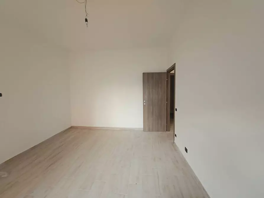 Immagine 10 di Appartamento in vendita  in Gran Bretagna a Pomezia