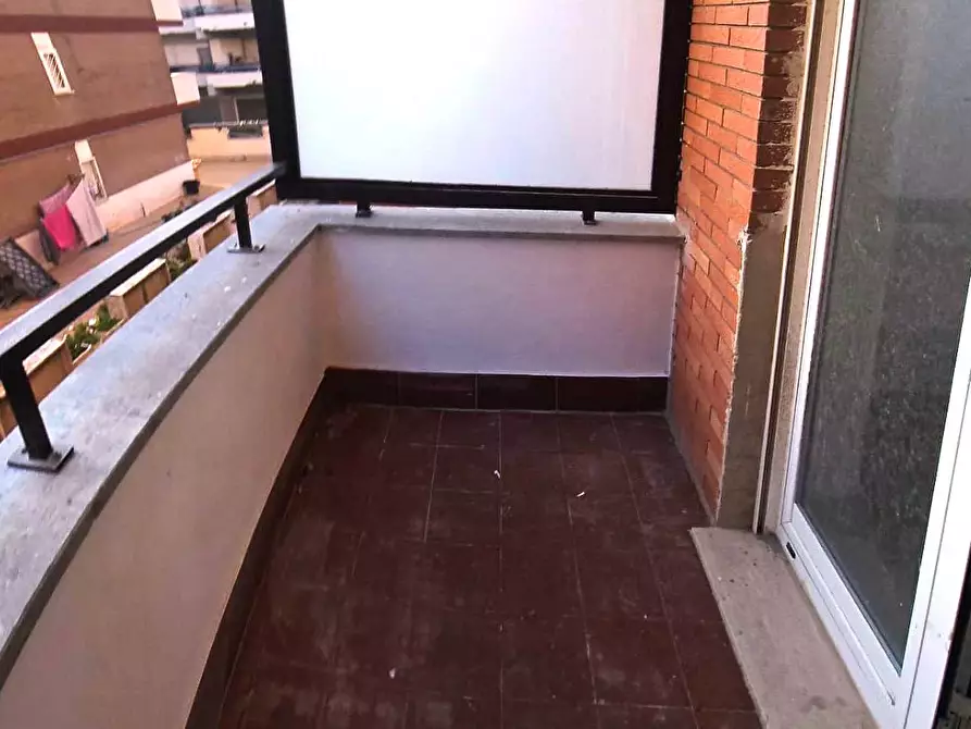 Immagine 15 di Appartamento in vendita  in Gran Bretagna a Pomezia