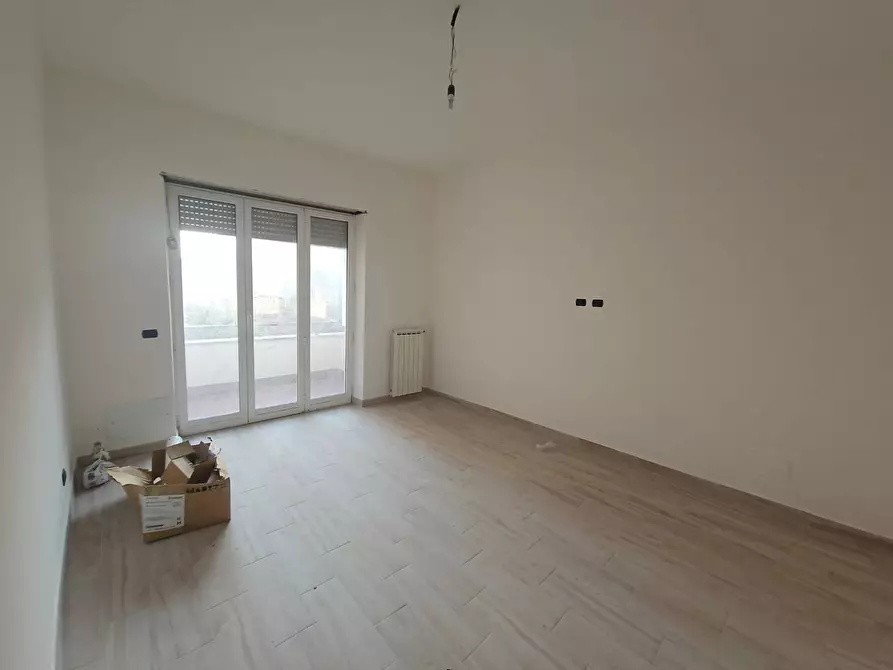 Immagine 11 di Appartamento in vendita  in Gran Bretagna a Pomezia