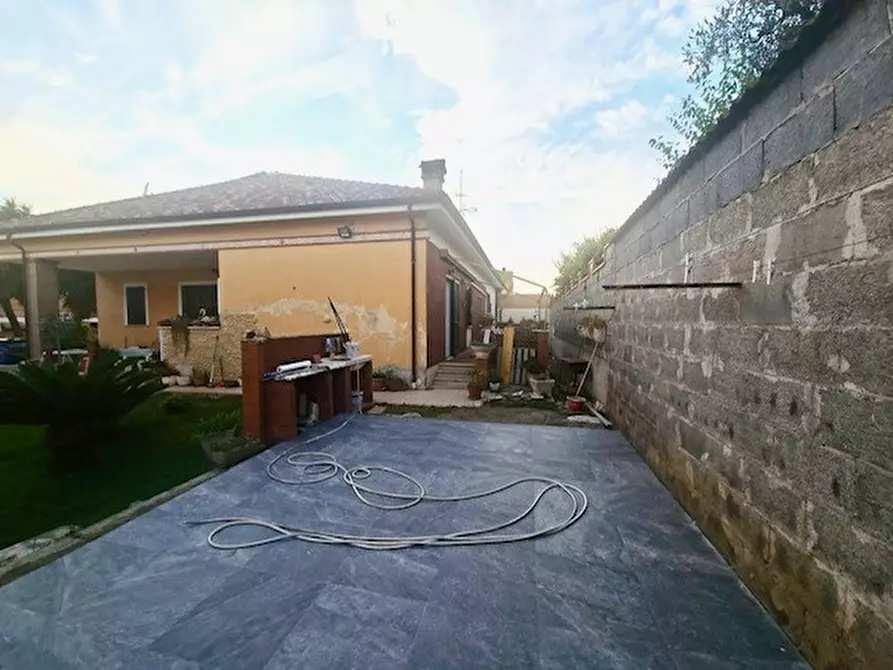 Immagine 14 di Casa indipendente in vendita  in Mar Nero a Pomezia