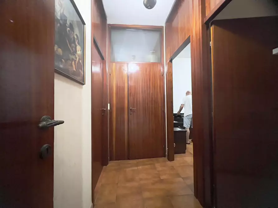 Immagine 17 di Appartamento in vendita  in Via Dante Alighieri a Pomezia