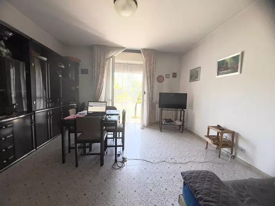 Immagine 5 di Appartamento in vendita  in Via Dante Alighieri a Pomezia