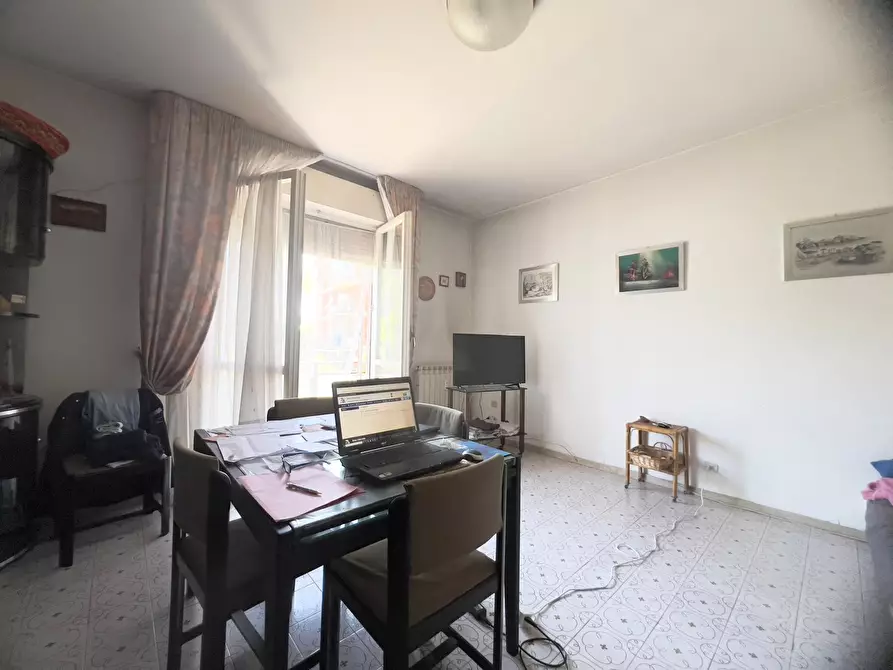 Immagine 6 di Appartamento in vendita  in Via Dante Alighieri a Pomezia