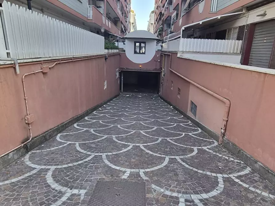 Immagine 2 di Box auto in vendita  in Via Costanzo Casana 242 a Roma