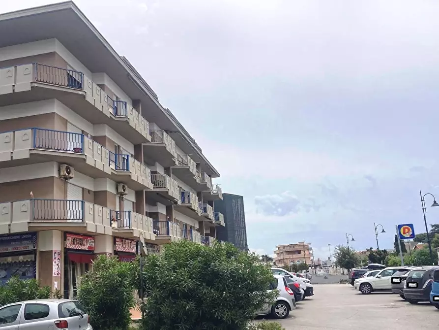 Immagine 4 di Attico in vendita  in Viale san Lorenzo a Ardea