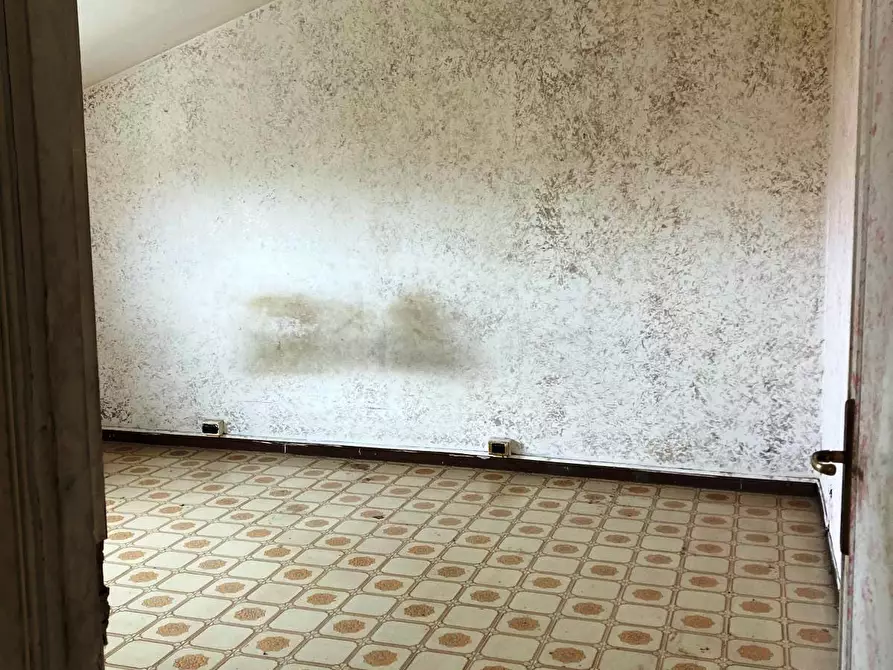 Immagine 15 di Attico in vendita  in Viale san Lorenzo a Ardea