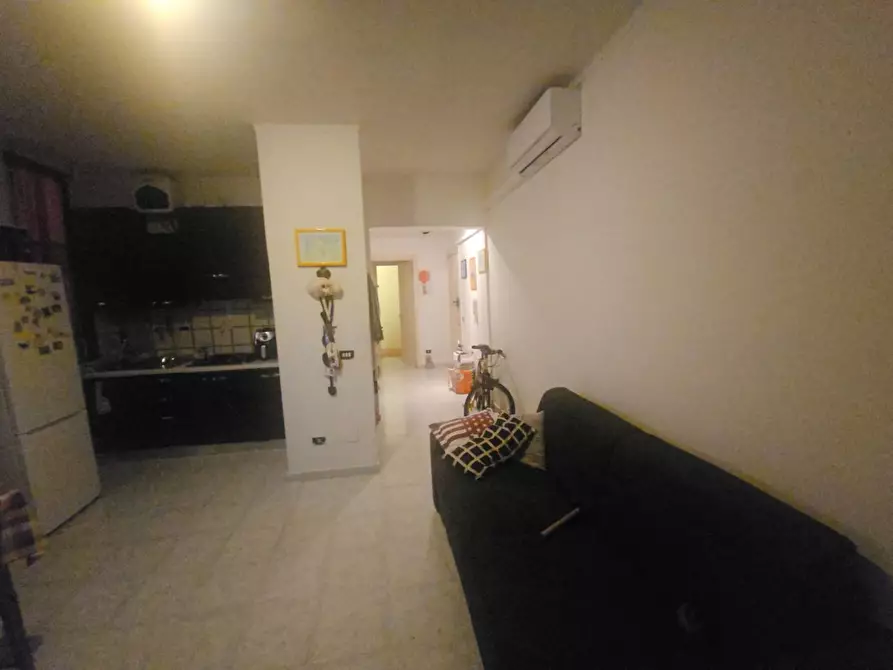 Immagine 4 di Appartamento in vendita  in via Elio Chianesi a Roma