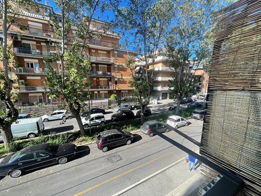 Immagine 12 di Appartamento in vendita  in Via La Spezia a Pomezia