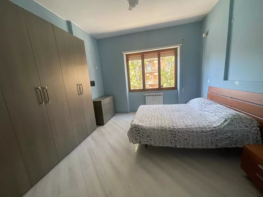 Immagine 9 di Appartamento in vendita  in Via La Spezia a Pomezia