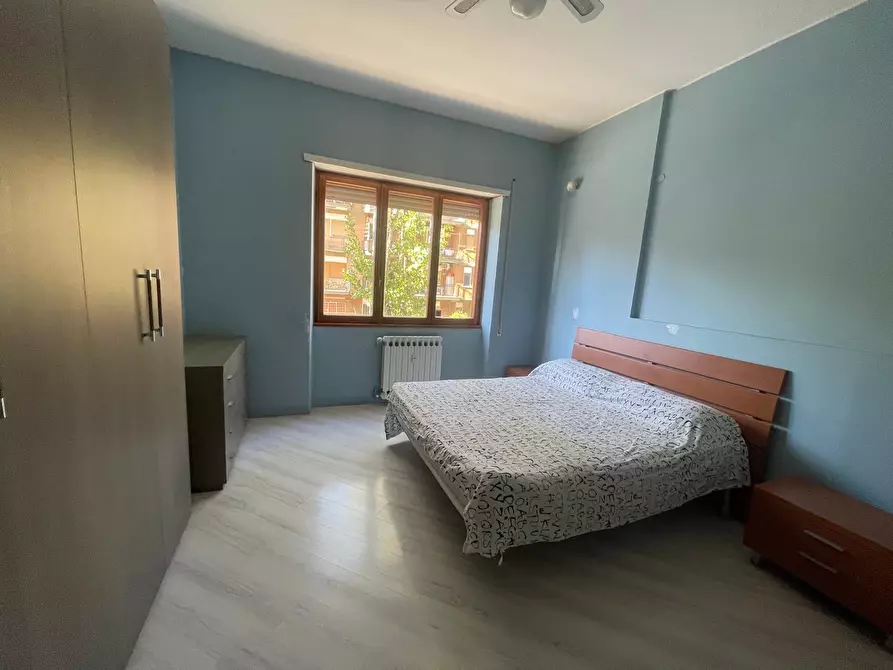 Immagine 8 di Appartamento in vendita  in Via La Spezia a Pomezia