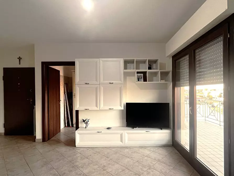 Immagine 10 di Appartamento in vendita  in Via Beato padre pio a Nettuno