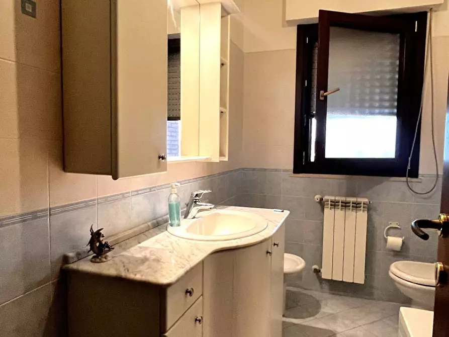 Immagine 15 di Appartamento in vendita  in Via Beato padre pio a Nettuno