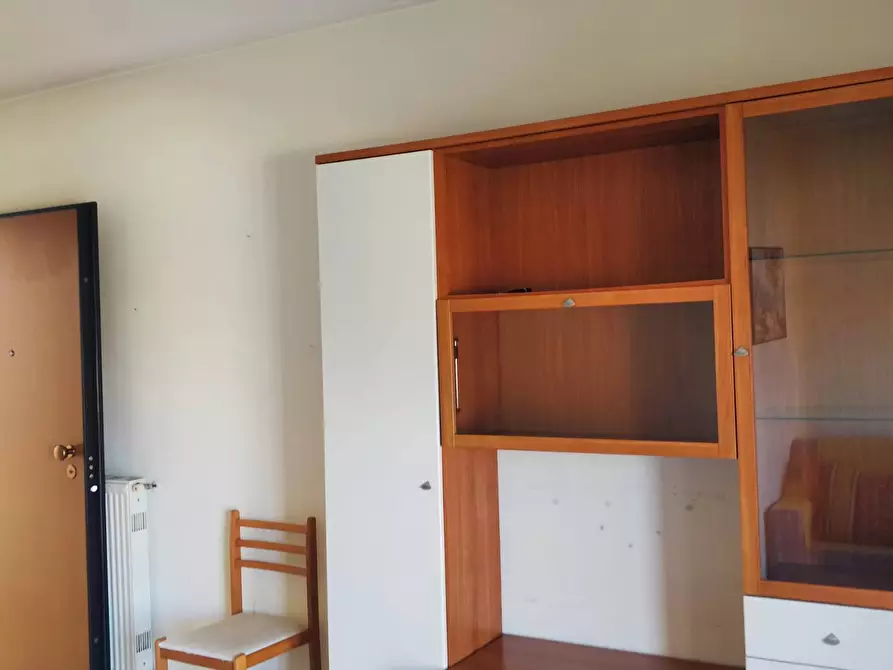 Immagine 7 di Attico in vendita  in Via Fratelli Bandiera a Pomezia