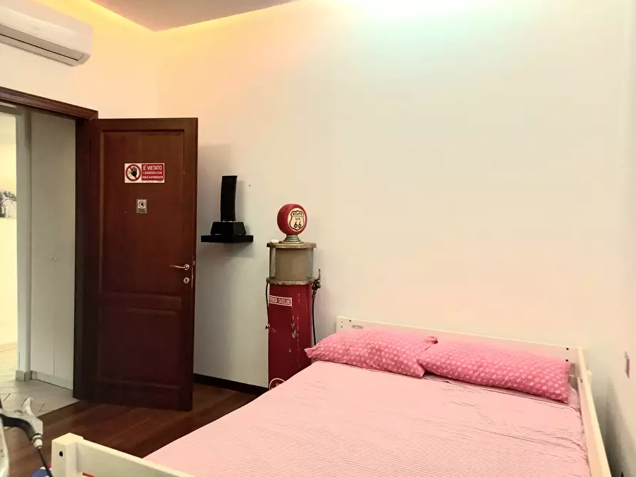 Immagine 10 di Appartamento in vendita  in via Portorose a Fiumicino