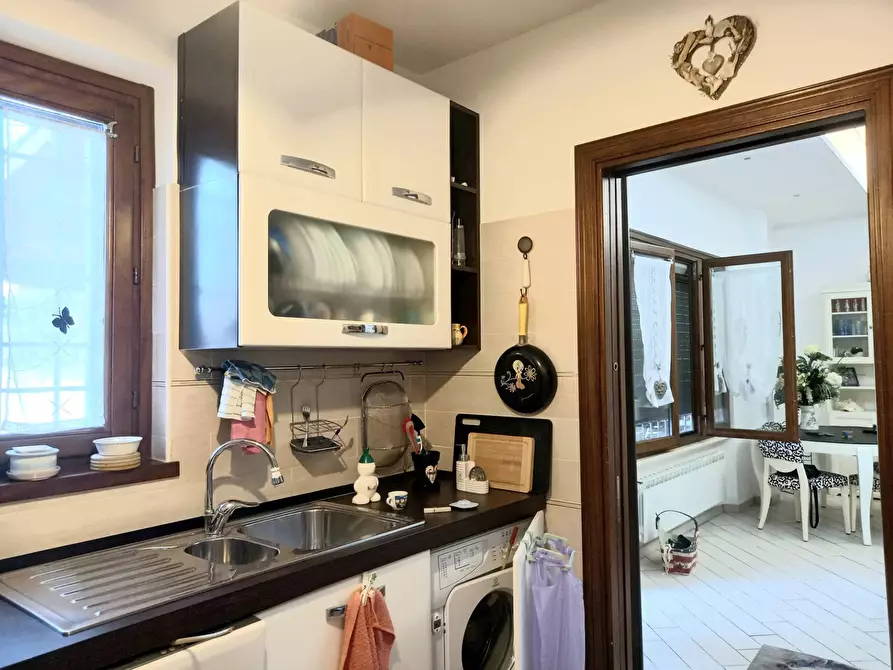 Immagine 5 di Appartamento in vendita  in via Portorose a Fiumicino