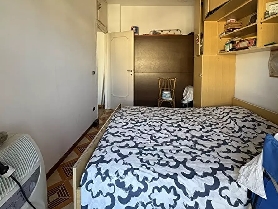 Immagine 18 di Appartamento in vendita  in Lungomare delle Meduse a Pomezia