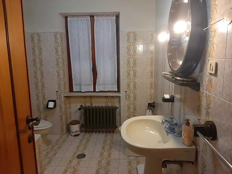 Immagine 14 di Villa in vendita  in Via Tanaro 91 a Roma