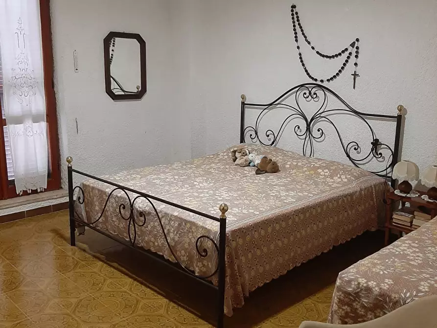 Immagine 17 di Villa in vendita  in Via Tanaro 91 a Roma