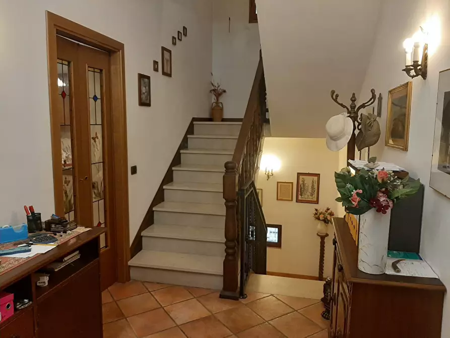 Immagine 13 di Villa in vendita  in Via Tanaro 91 a Roma