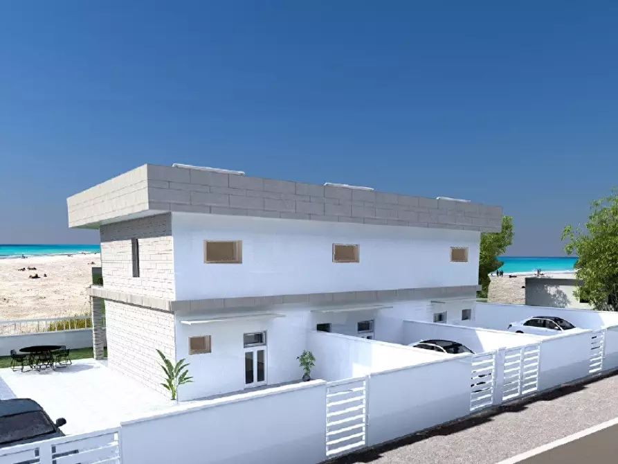 Immagine 2 di Villetta a schiera in vendita  in Lungomare Delle Sirene a Pomezia