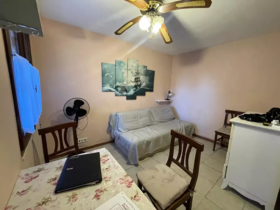 Immagine 2 di Appartamento in vendita  in Via Bergamo a Ardea