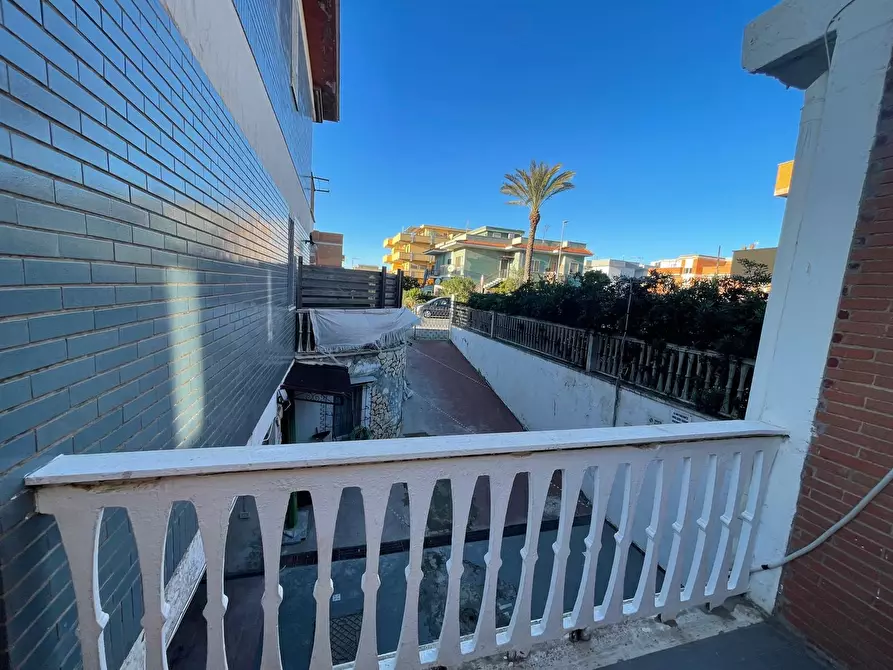 Immagine 9 di Appartamento in vendita  in Via Bergamo a Ardea